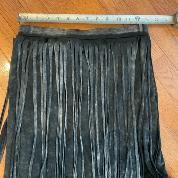 Fringed Skirt - Picture 3 of 6